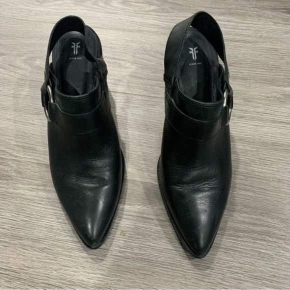 💥FINAL PRICE💥 Frye | Black Flynn Leather Harness Mule Size 9 - Picture 3 of 11